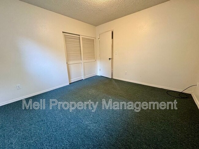 Building Photo - 22402 US-101