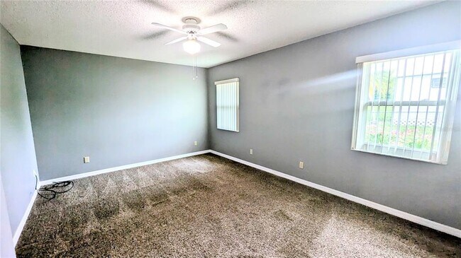Building Photo - 926 Chelsea Way