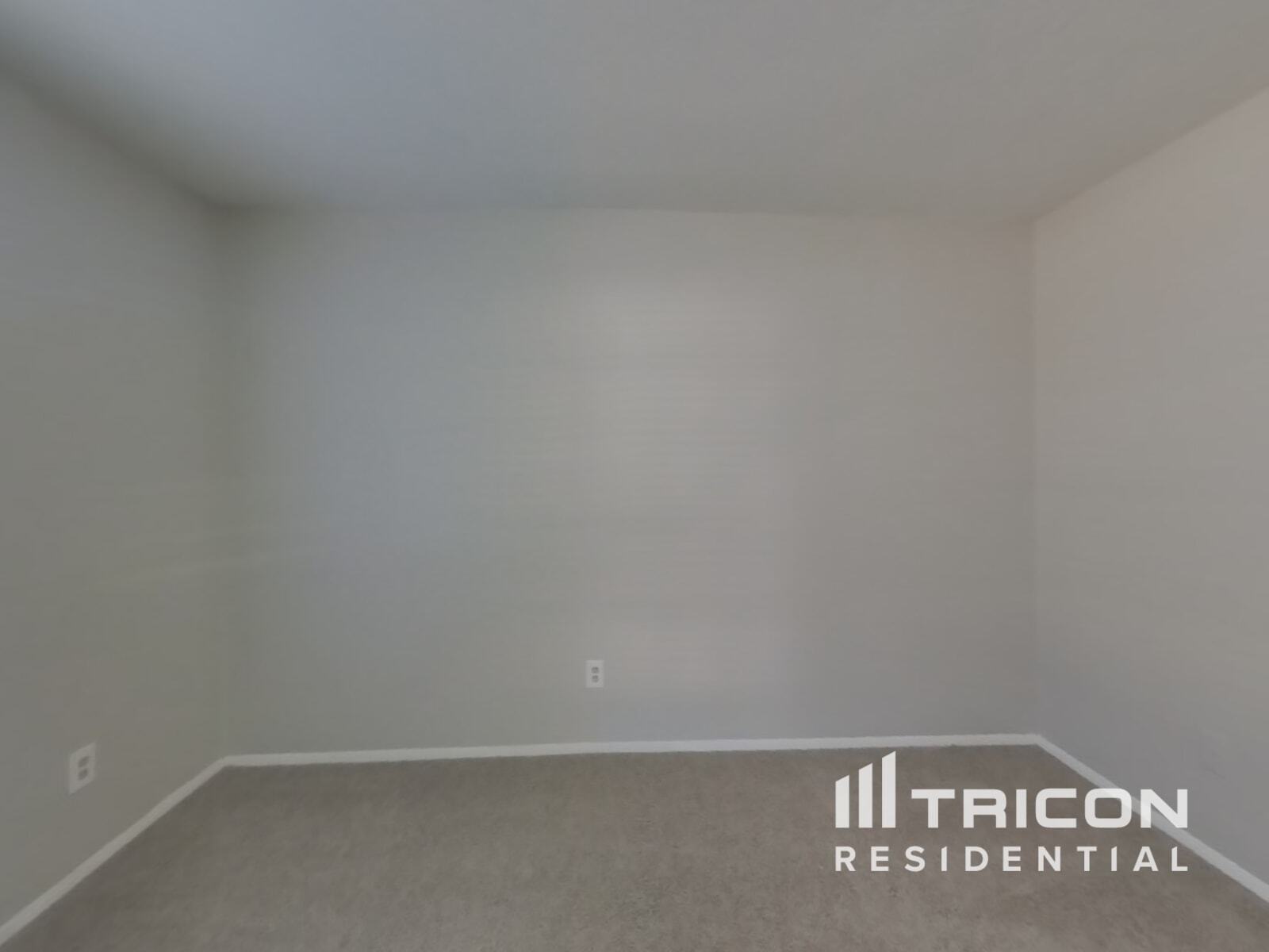 Building Photo - 205 4th St