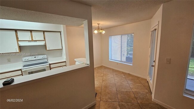Building Photo - 815 Boynton Beach Blvd