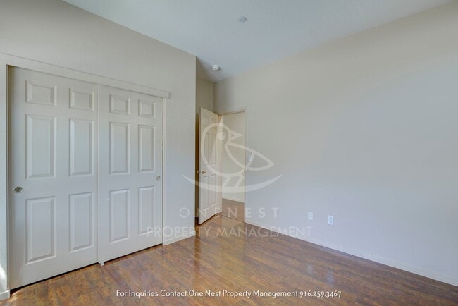 Building Photo - Lincoln Crossing; 4 bedroom in Gated commu...