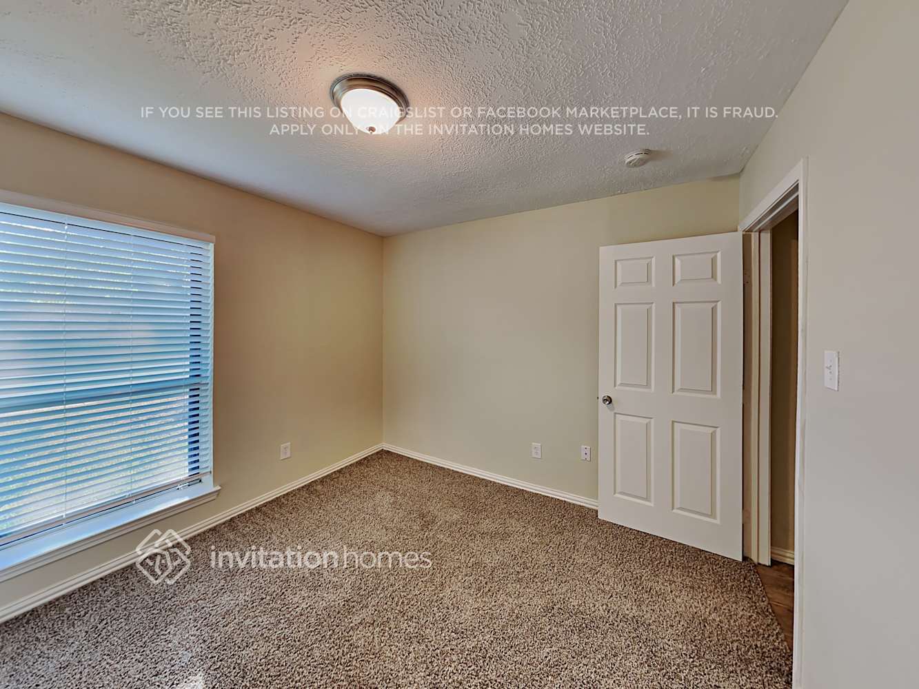 Building Photo - 10202 Staghill Dr