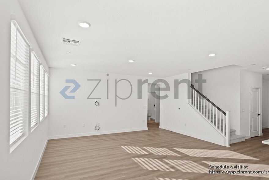 Building Photo - 412 Gold Coast Rd