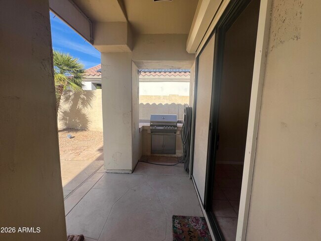 Building Photo - 4620 N Clear Creek Dr