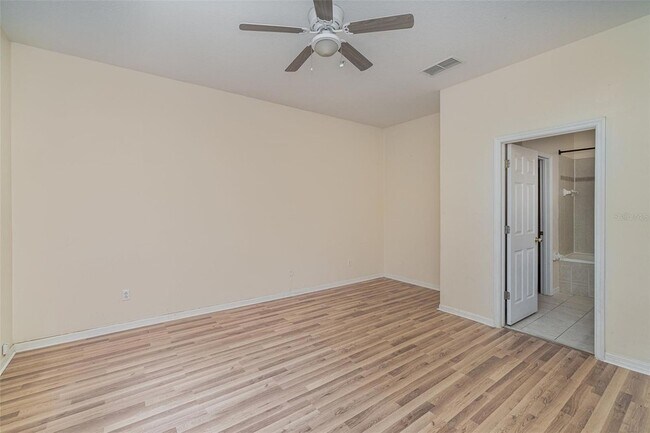 Building Photo - 10037 Moorshire Cir