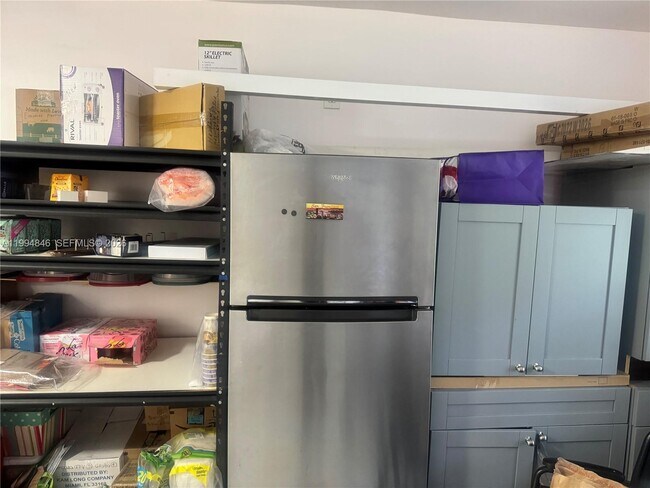 Building Photo - 1261 NE 209th Terrace