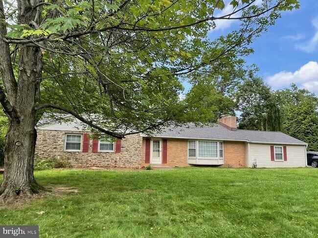 Primary Photo - 4131 Fields Dr