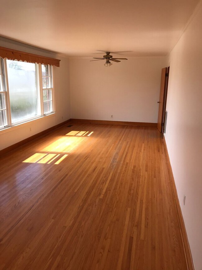 Building Photo - 2525 Leeville Pike