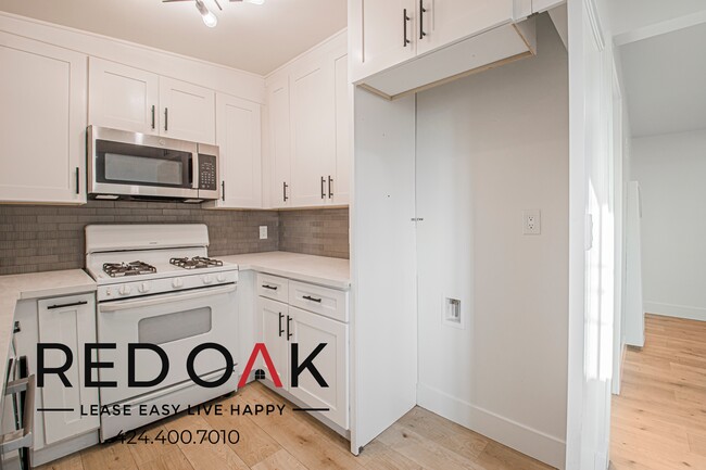 Building Photo - 12365 El Rey Pl