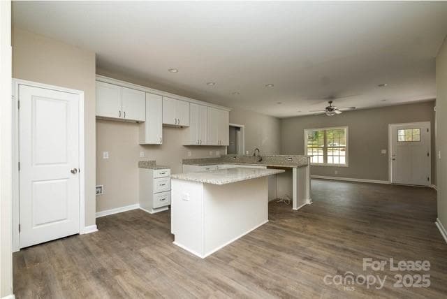 Building Photo - 324 N Milford Dr