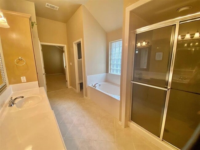 Building Photo - 3640 Grayson Ln