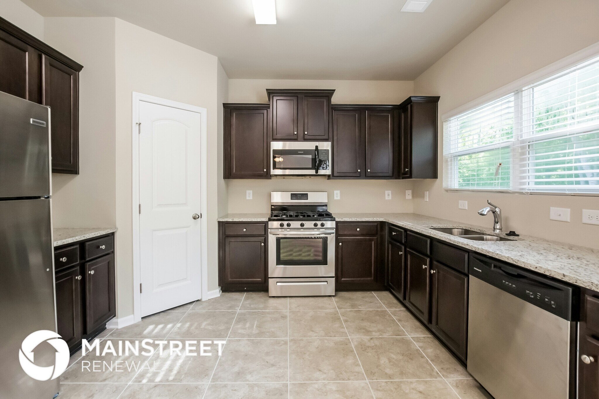 Building Photo - 213 West Bridge Park