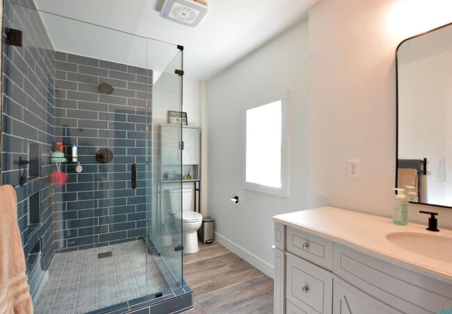 Building Photo - Beautifully Renovated 3bd/2ba home in Portales; Available 8/1/26