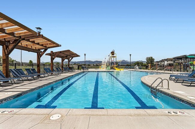 Building Photo - Beautiful 2024-Built Home with Pool, Clubhouse & Pickleball Courts-Available August 22!