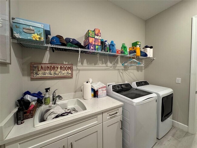 Building Photo - 16109 Umbria Pl