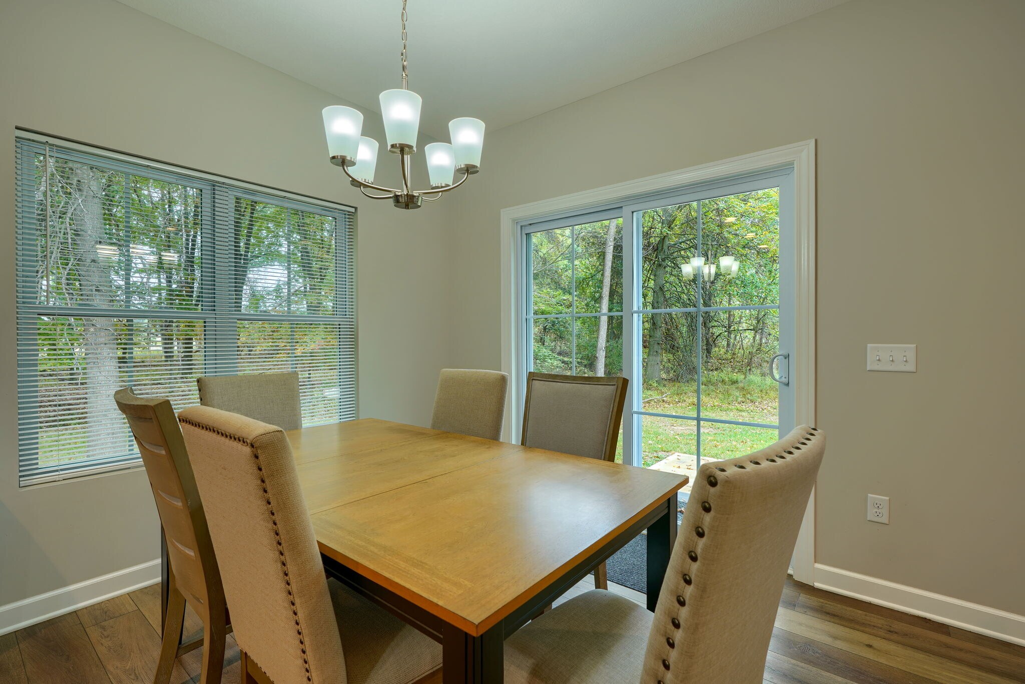 Building Photo - 275 Hyatts Rd