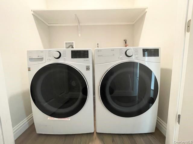 Building Photo - 27 Church St