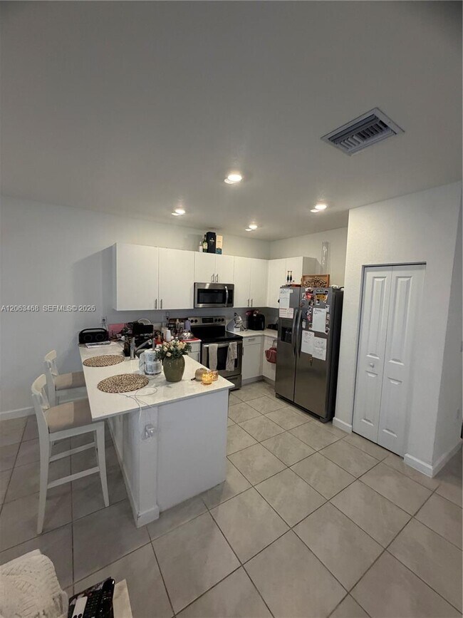 Building Photo - 12944 SW 286th Terrace