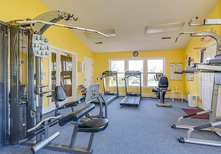 Work-Out Room - 8892 Eagleview Dr