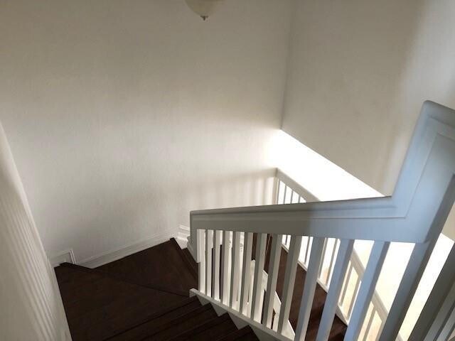 Building Photo - 6903 Julia Gardens Dr