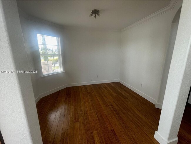 Building Photo - 7931 NW 114th Ct