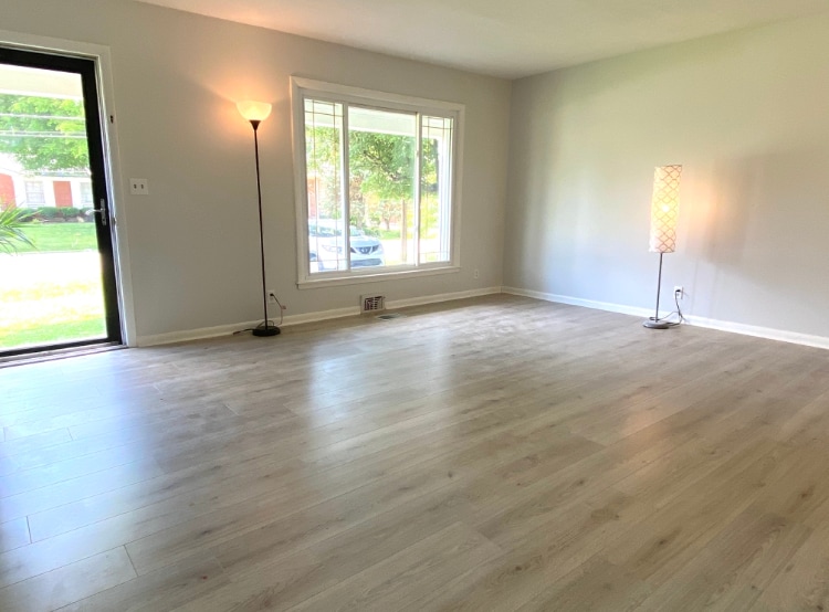 Building Photo - 8003 Broadfern Dr