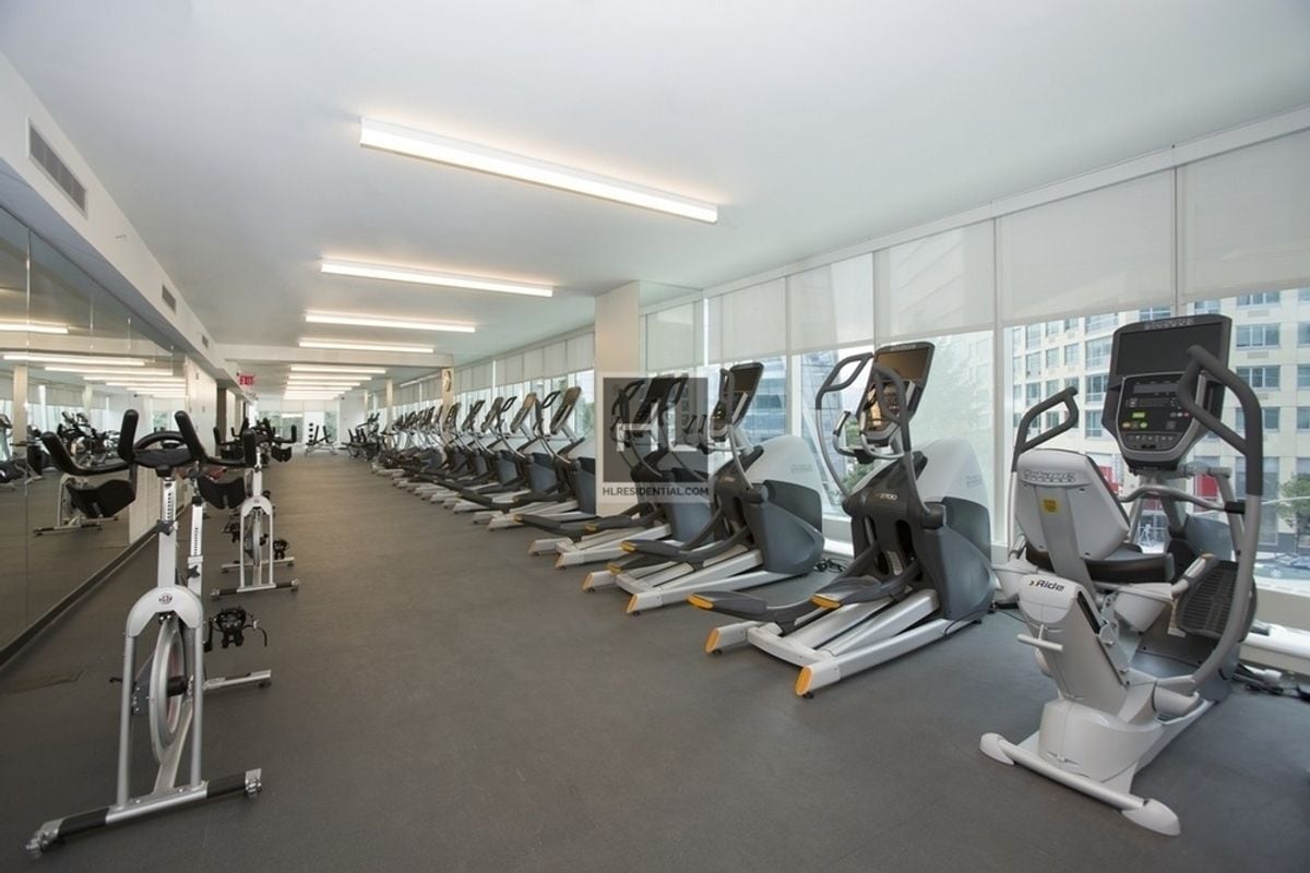 Building Photo - HUNTER STREET