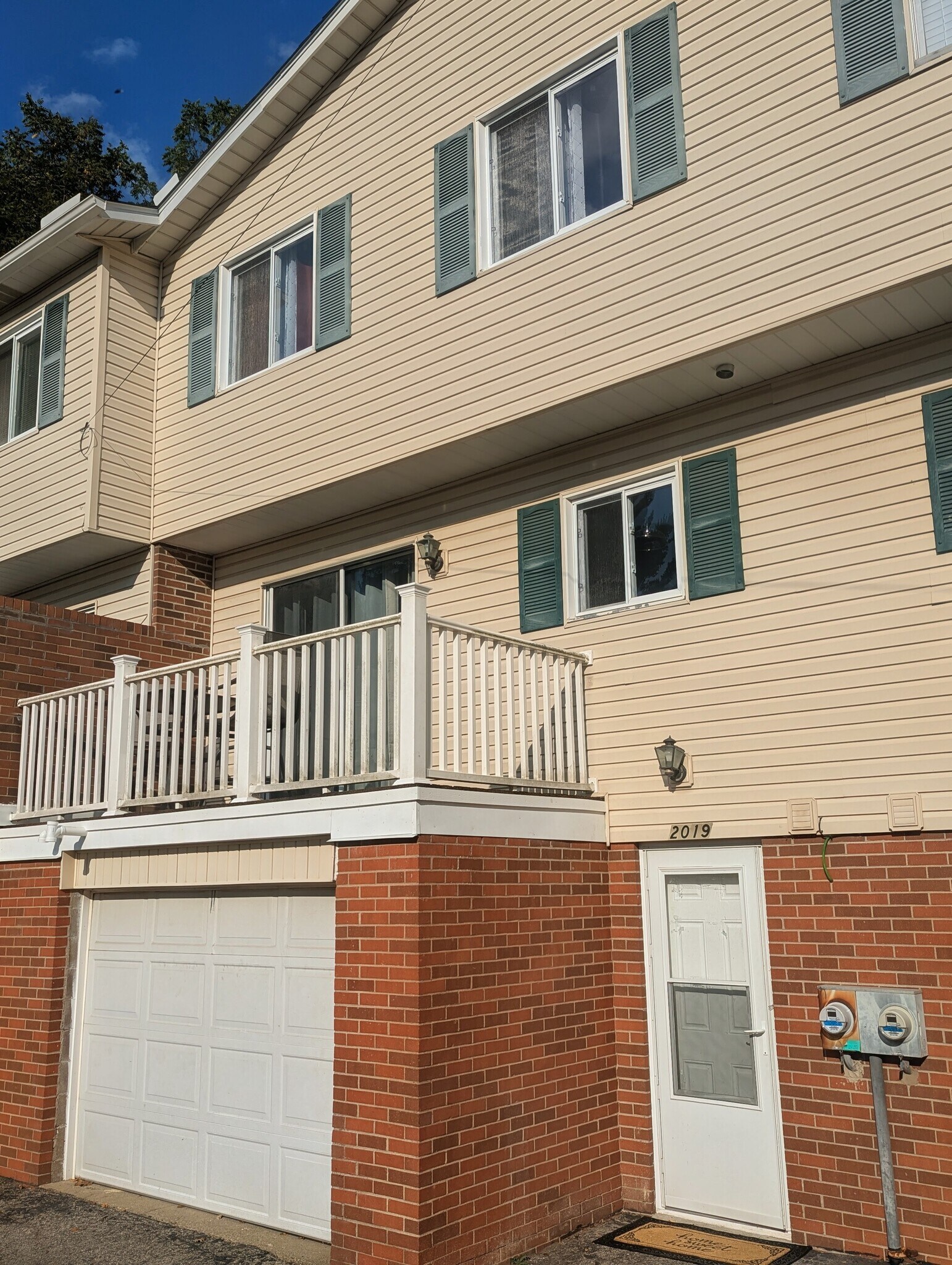 Building Photo - 2019 50th St SE