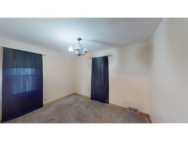 Building Photo - 2849 Jersey Ave S