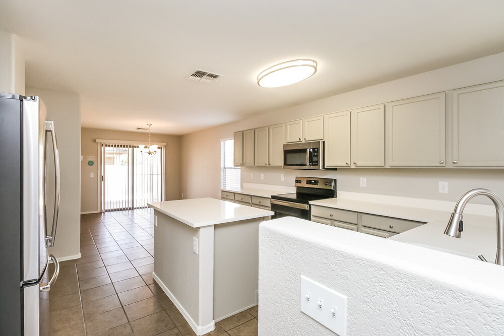 Building Photo - 3648 E Constitution Dr