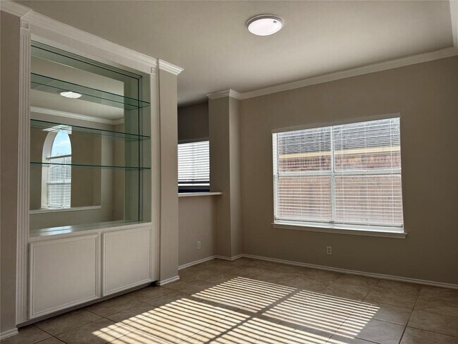 Building Photo - 16702 Tomcat Dr