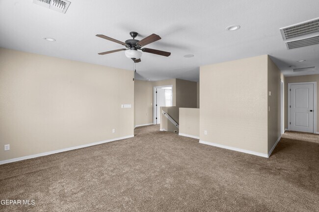 Building Photo - 14940 Tim Hardaway