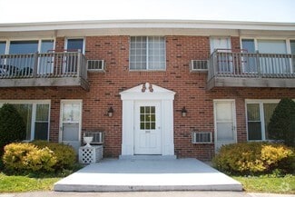 Building Photo - Concord Place