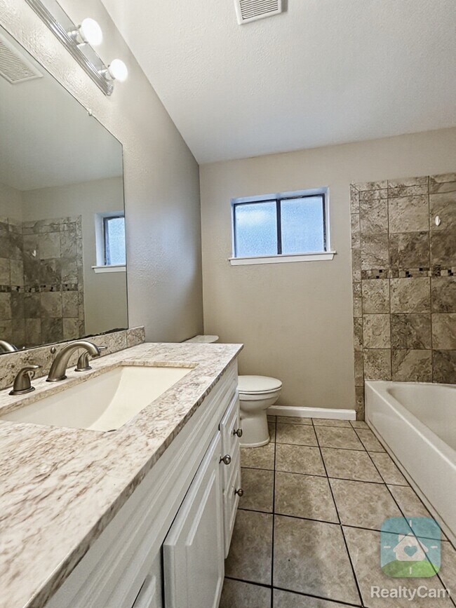 Building Photo - 5007 Monteith Dr