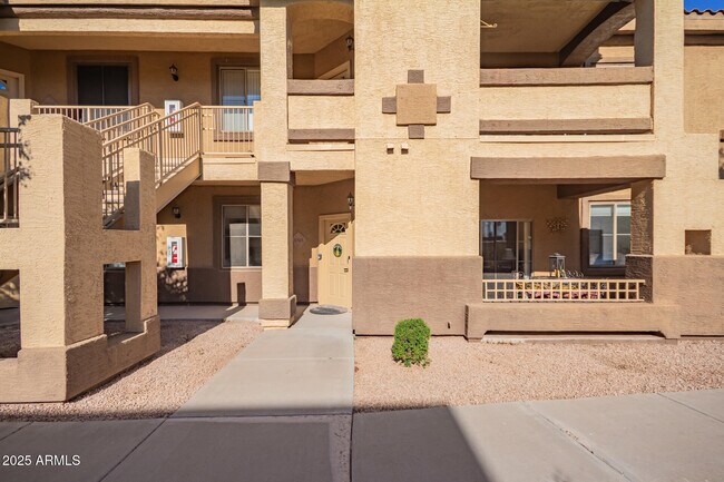 Primary Photo - 10136 E Southern Ave
