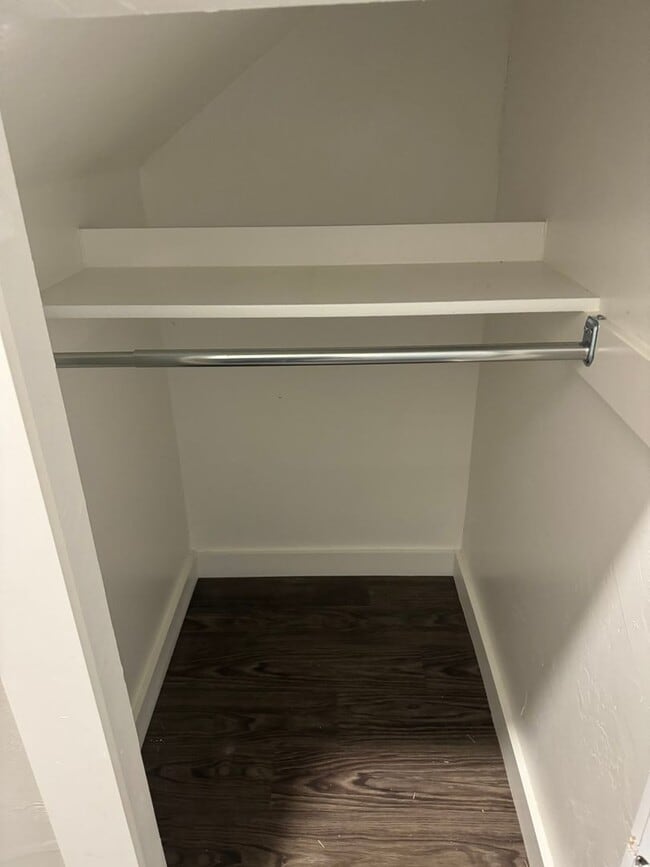 Building Photo - 1/2 off first month! 3 bedroom, 2.5 bathroom, 1 car garage