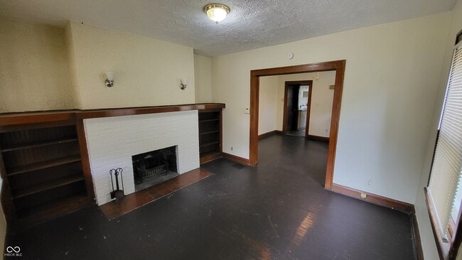 Building Photo - 514 Bernard Ave
