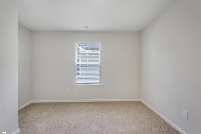 Building Photo - 137 Foundation Wy