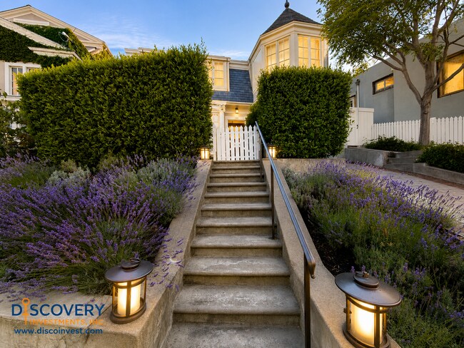 Building Photo - Exquisitely Remodeled Contemporary Piedmont Cottage with Timeless Charm and Premium Finishes