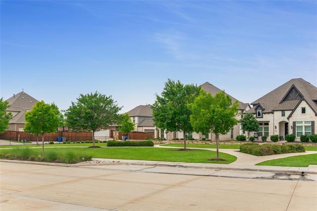 Building Photo - 12569 Royal Oaks Ln