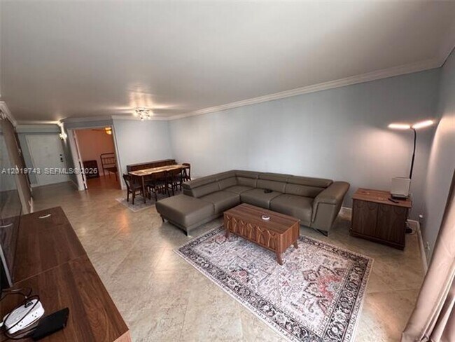 Building Photo - 2401 Collins Ave