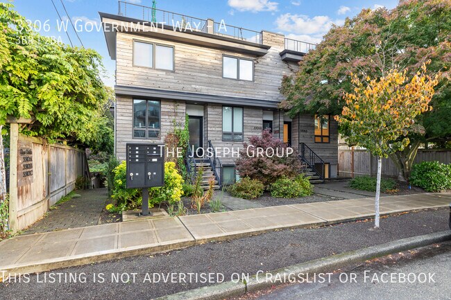 Building Photo - Stunning Magnolia 3 bed w/rooftop deck