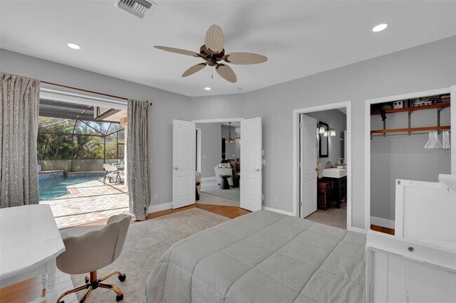 Building Photo - 2436 Deborah Dr