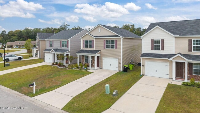 Building Photo - 107 Walton Dr