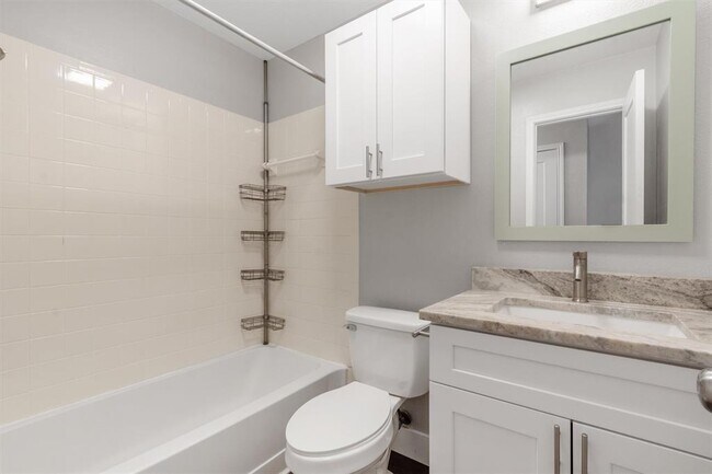 Building Photo - 10615 N Platt River Dr