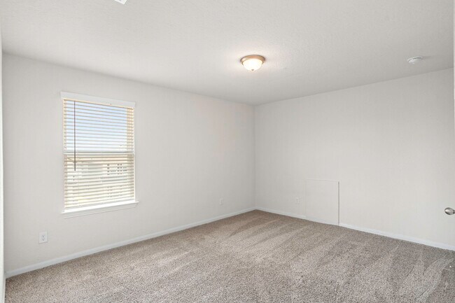 Building Photo - 2625 Lupton Leap