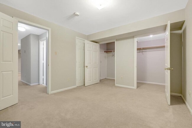 Building Photo - 2219 Cedar Mill Ct