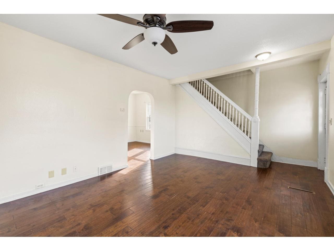 Building Photo - 120 2nd St N