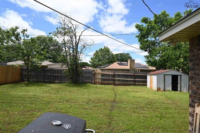 Building Photo - 5216 Brookwood Dr