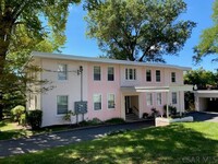 Building Photo - 207 Diamond Blvd